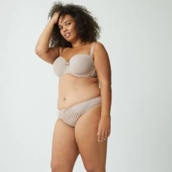 Soutien-gorge Bandeau Avec Armatures Beige Noisette Stockholm 5 Soutien-gorge Bandeau Avec Armatures Beige Noisette Stockholm -Soutiens-gorge Boutique BL25446 042 WEB 3
