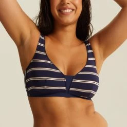 Haut De Maillot Sans Armatures Marine Précieux TAVOLARA -Soutiens-gorge Boutique CS21103 A27 WEB 11 f9618fab 8b05 458b be68 0583f34352c3